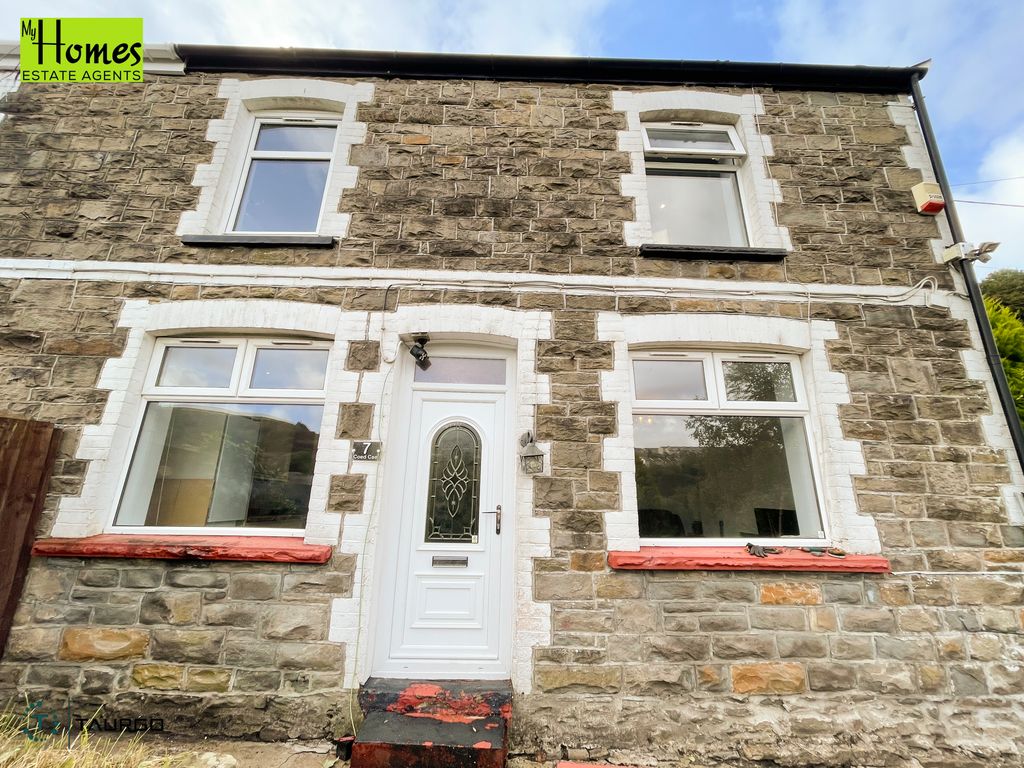 Property photo 3 of 31