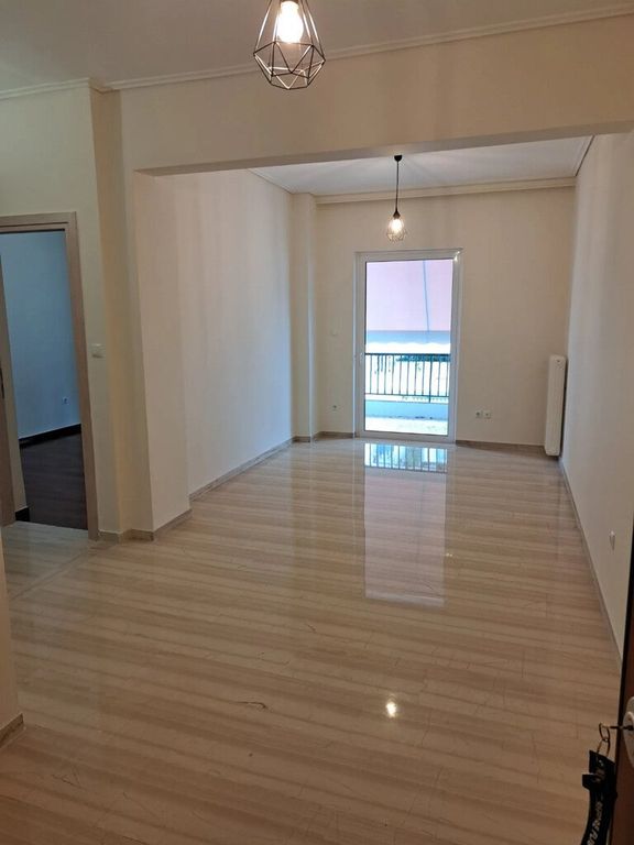 Property photo 1 of 15 For Sale Flat 52 m² In Athens