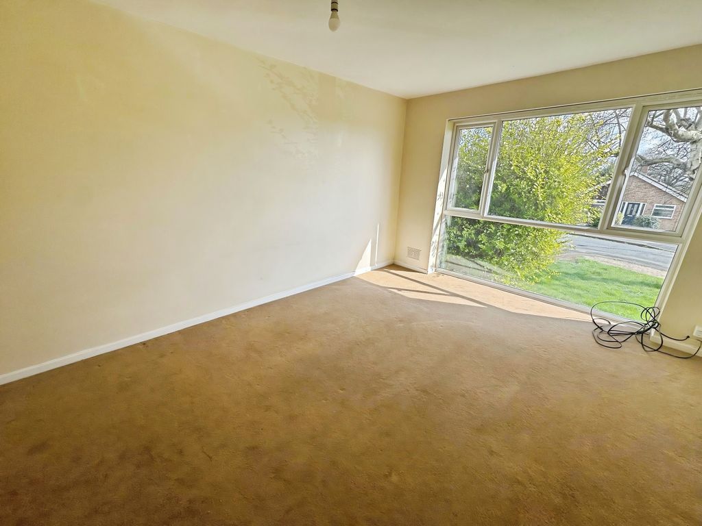 Property photo 2 of 13 3Fe167d6-1c637d89-138F-46B4-8Aad-Af2c46Bb8395