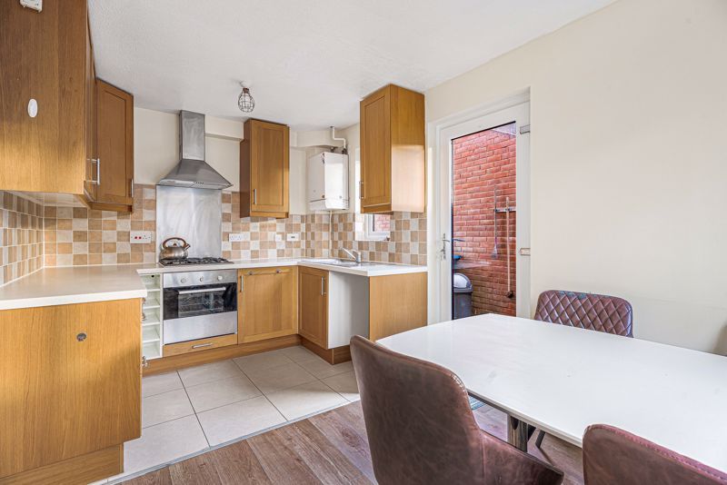 Property photo 2 of 11 Photo 8