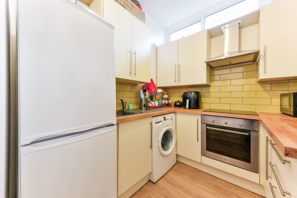 Property photo 2 of 5