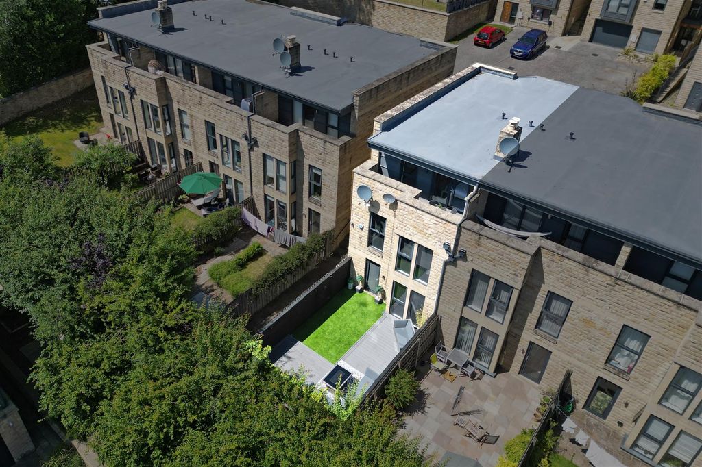 Property photo 1 of 77 Dji_0908.Jpg