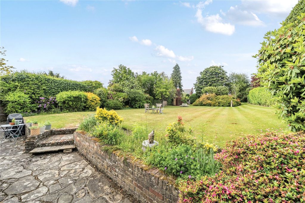 Property photo 2 of 18 Picture No. 35