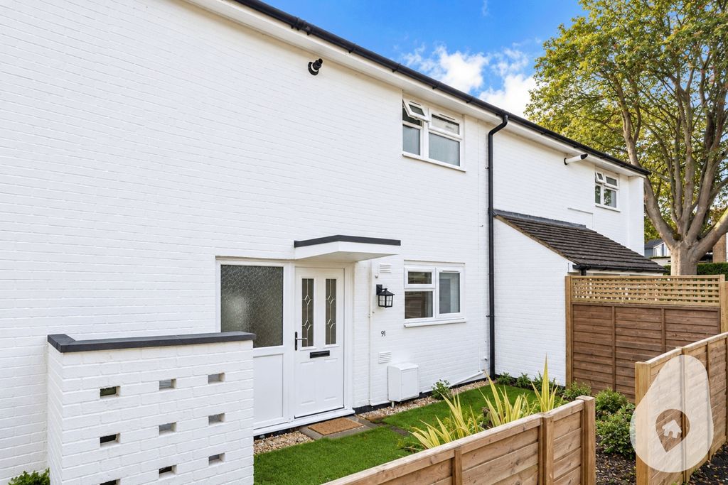 Property photo 1 of 13 5695731