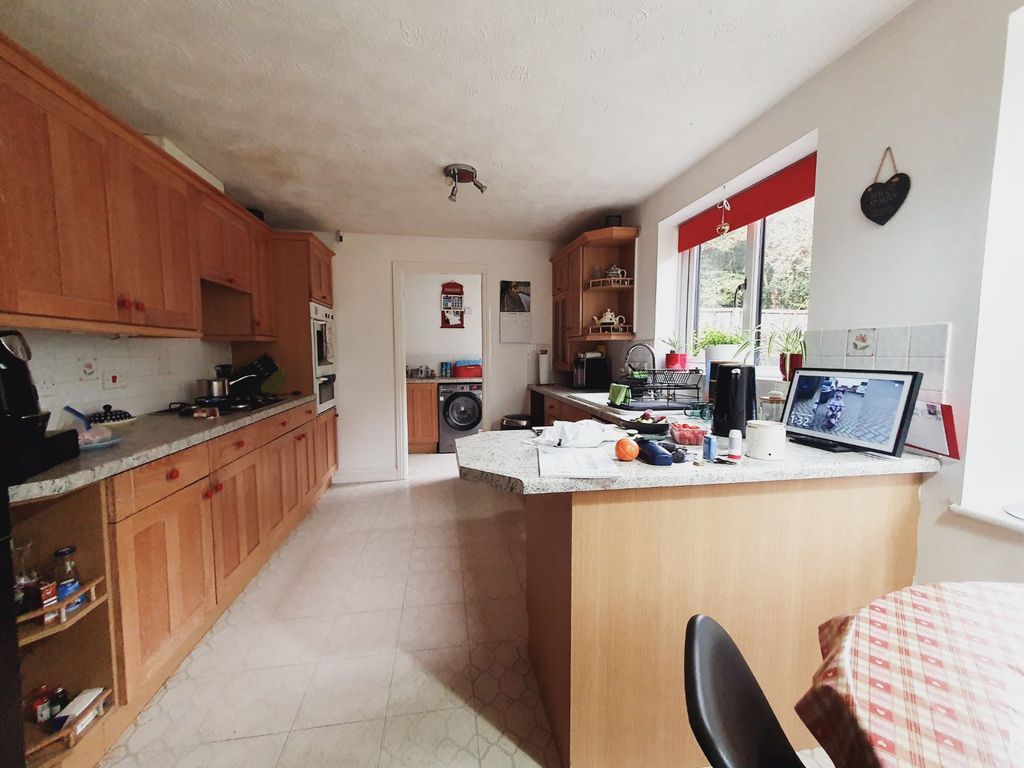 Property photo 2 of 13 Picture No. 22