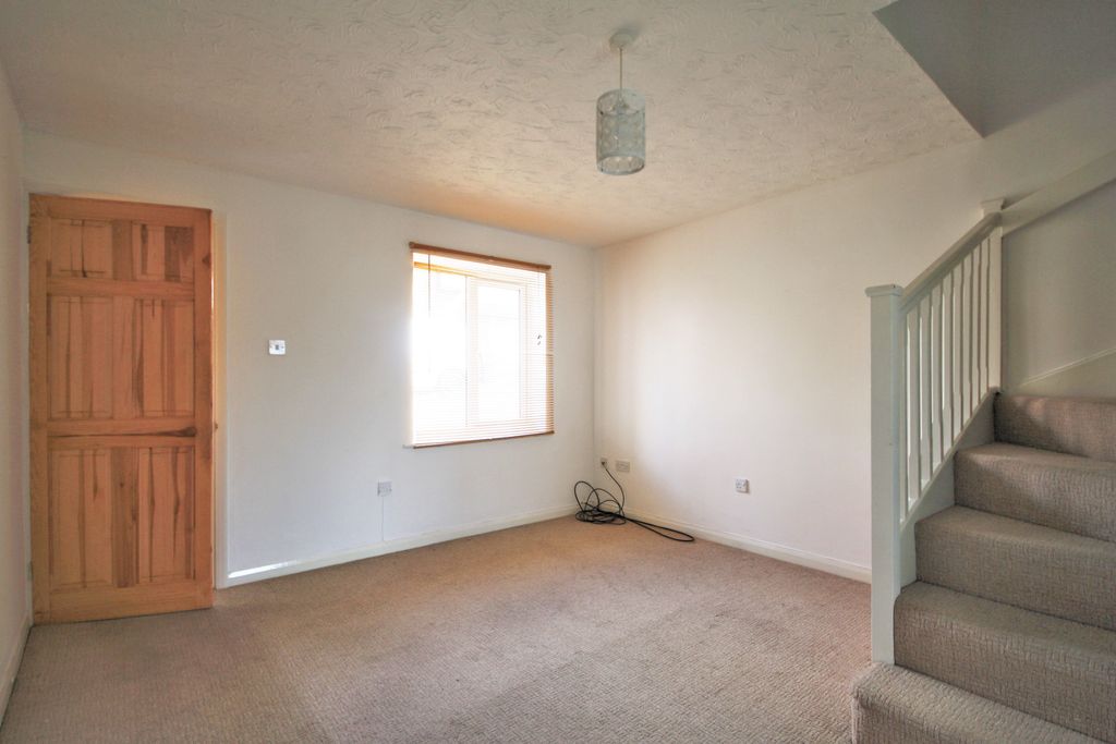 Property photo 3 of 11 Img_4638