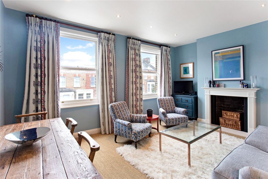 Property photo 2 of 6 Reception Room