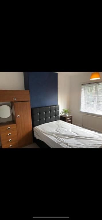 Property photo 1 of 2
