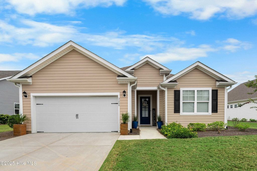 Property photo 1 of 30