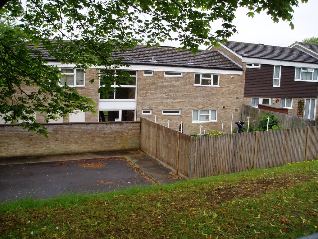 Property photo 1 of 3