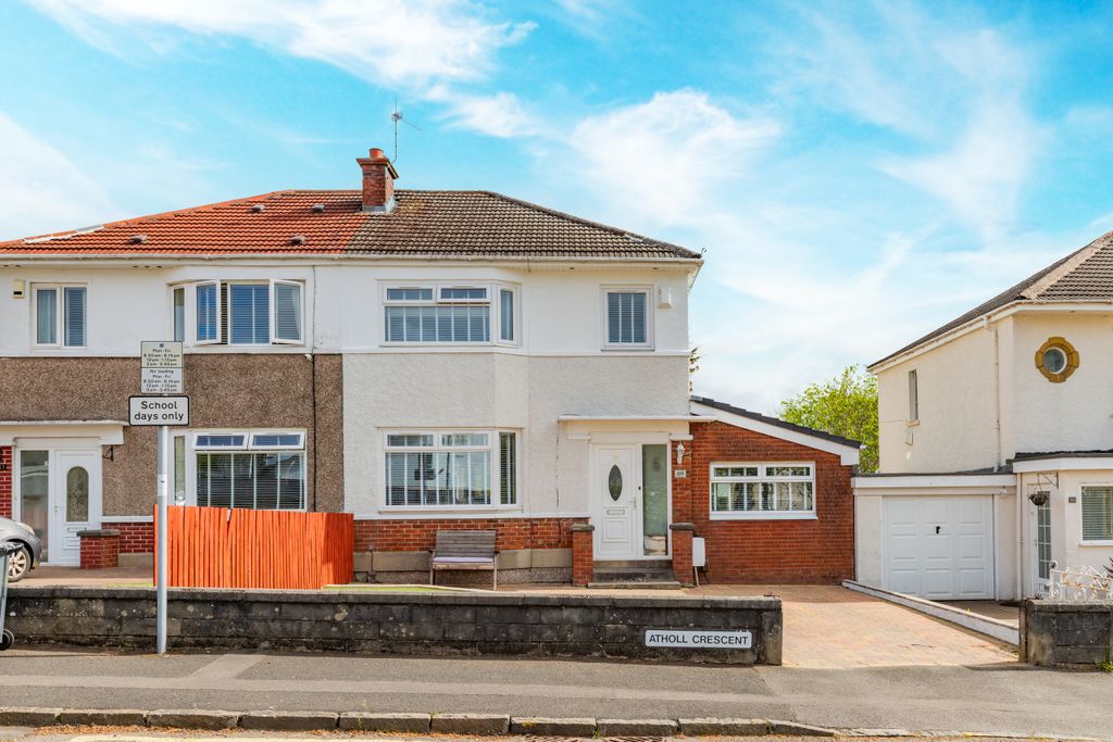 Property photo 1 of 21 69 Atholl Crescent Paisley L-2