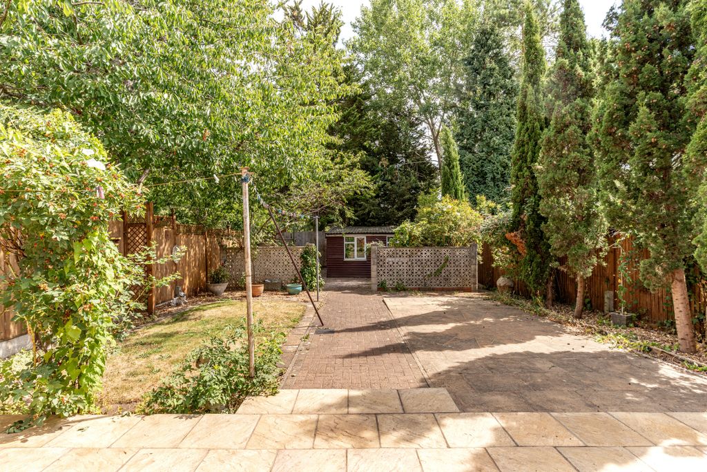 Property photo 2 of 18 Photo 2