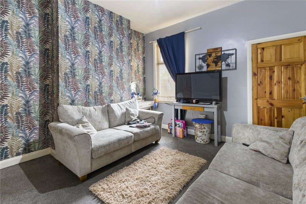 Property photo 3 of 12 Picture No. 07
