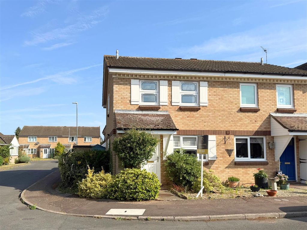 Property photo 1 of 11
