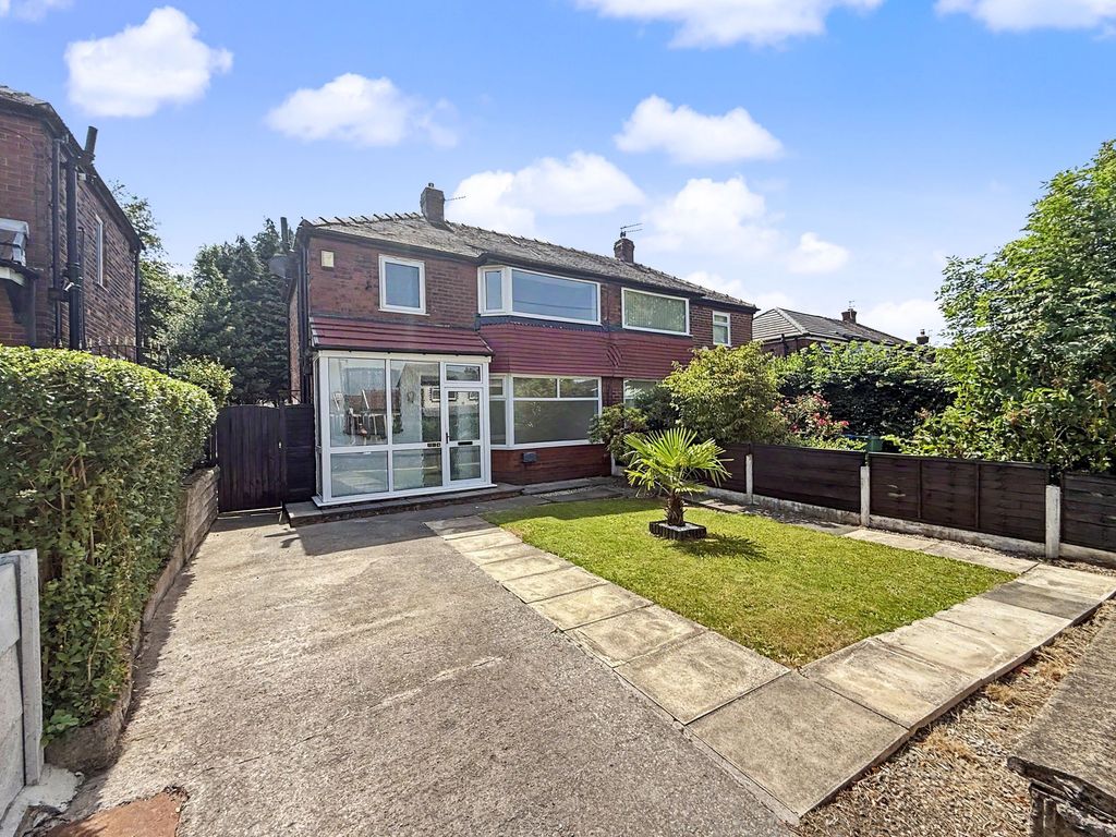 Property photo 1 of 26