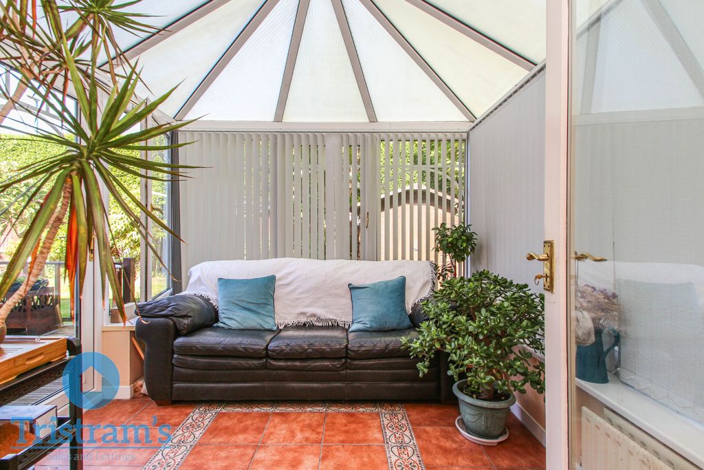 Property photo 3 of 19 Img_5167