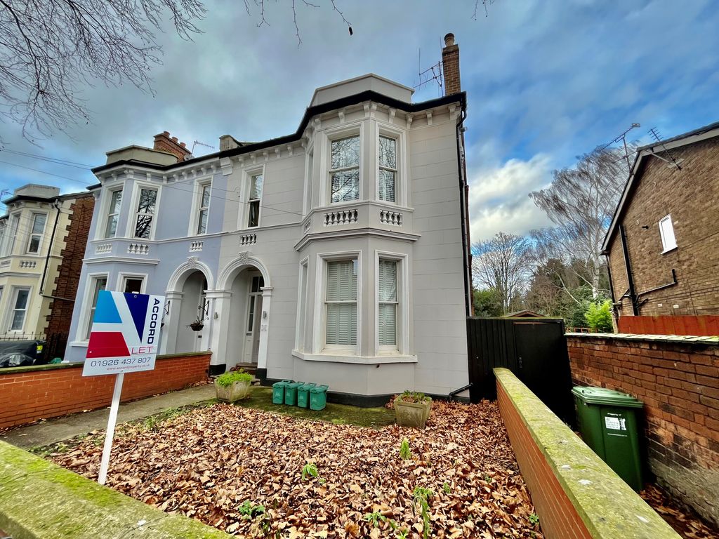 Property photo 1 of 6