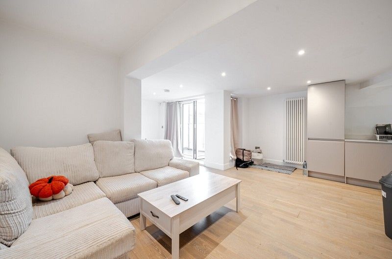 Property photo 1 of 10 Main Image