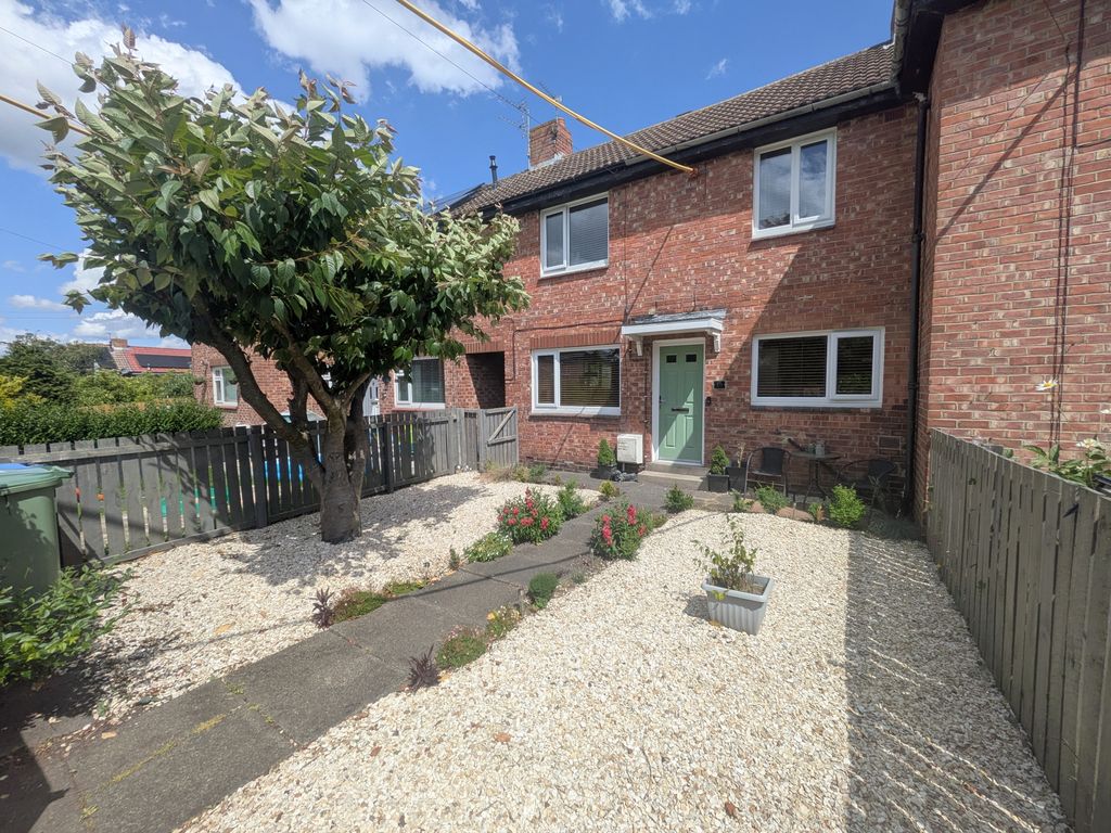 Property photo 1 of 25