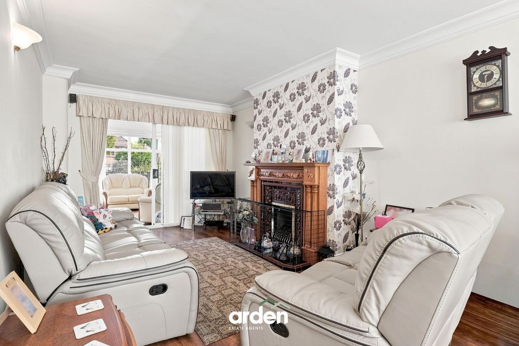 Property photo 3 of 16
