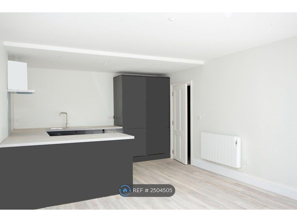 Property photo 3 of 14 Kitchen/Living Area