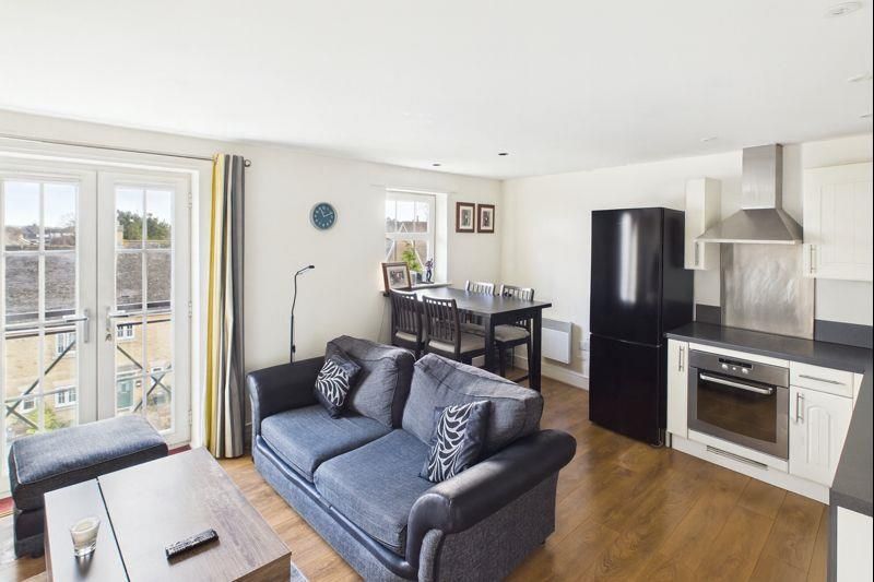 Property photo 3 of 15 Chatgpt Image Dec 11, 2025, 05_51_50 Pm.Png