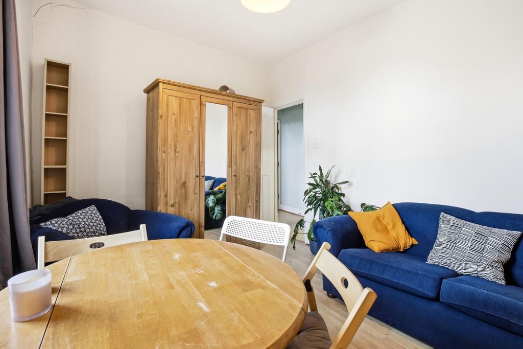 Property photo 2 of 10 571098636  - 10.Jpg