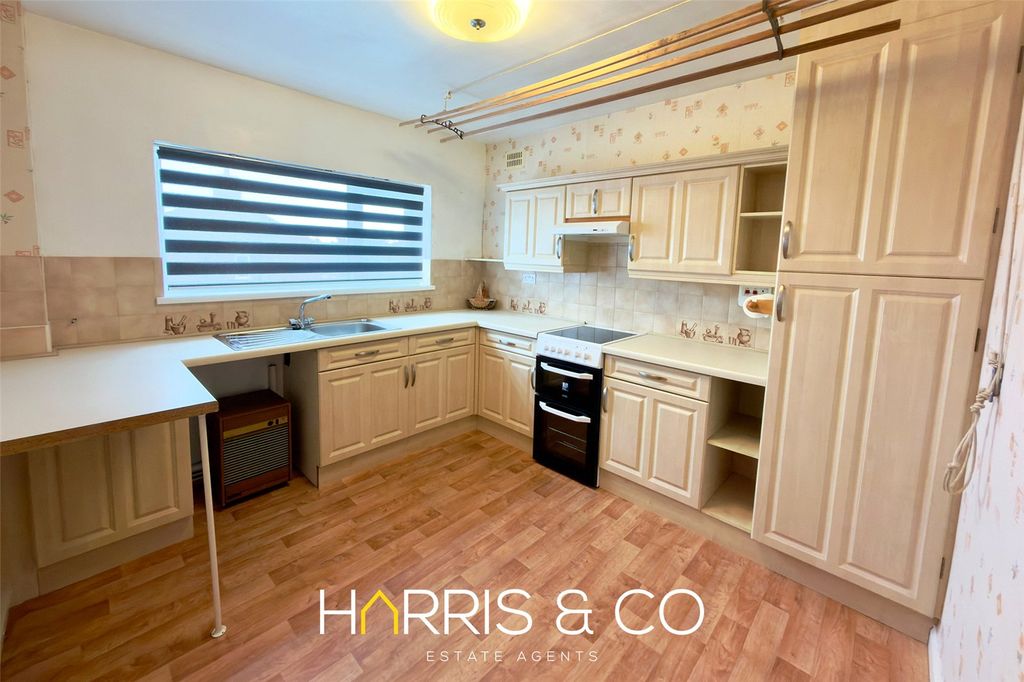 Property photo 3 of 12 Picture No. 08