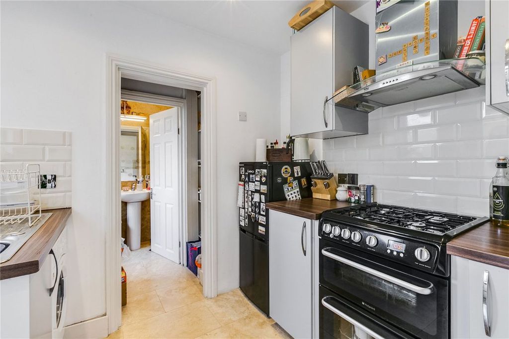 Property photo 3 of 5