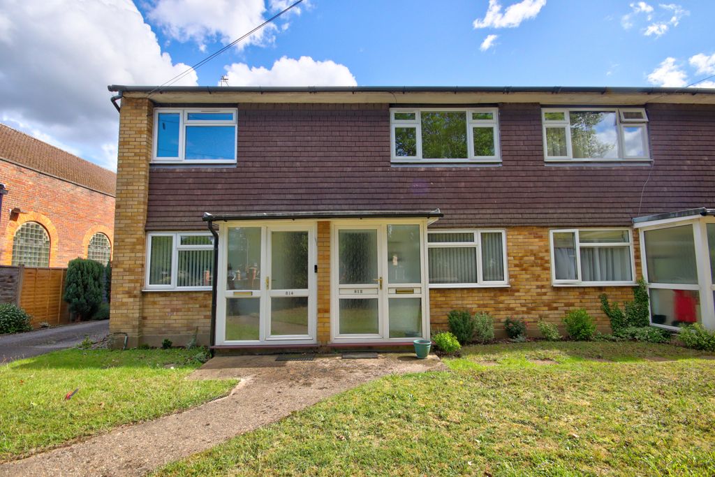 Property photo 1 of 19 External