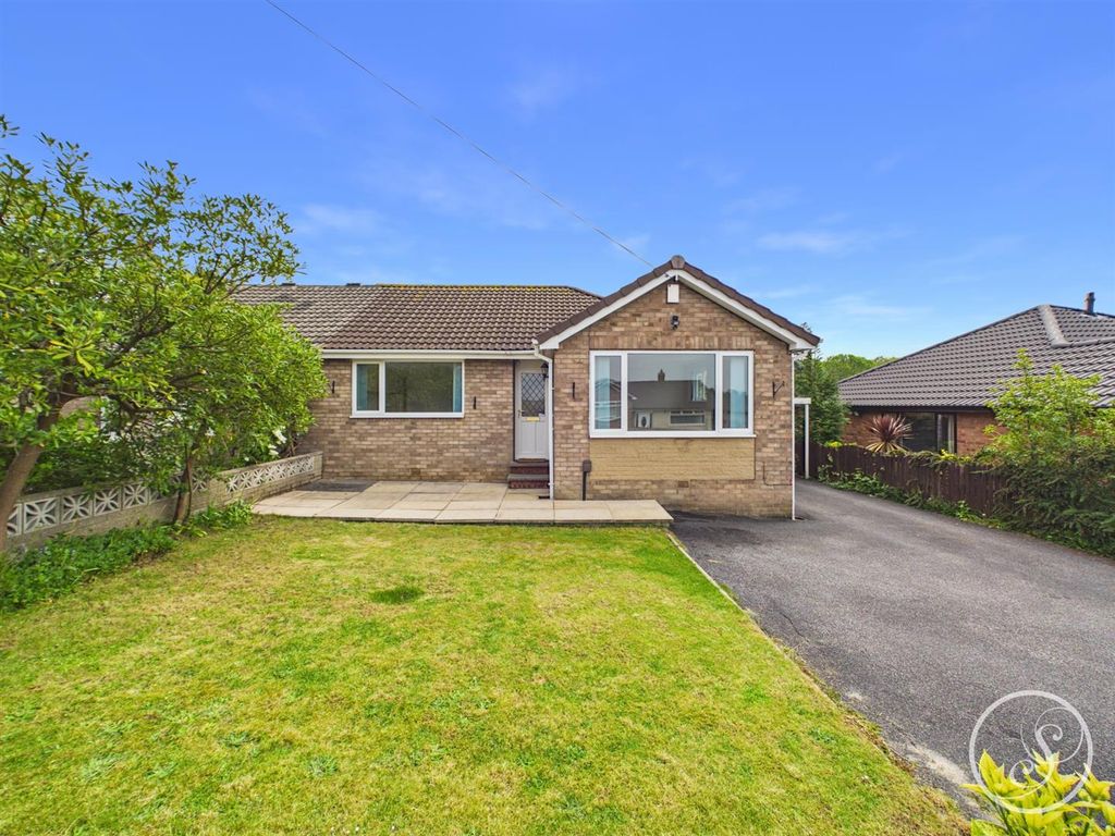 Property photo 1 of 16 External