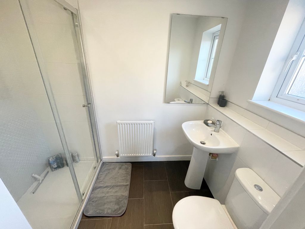 Additional image 13 of 4 bed detached house to rentHighgrove Close, Darlington DL3