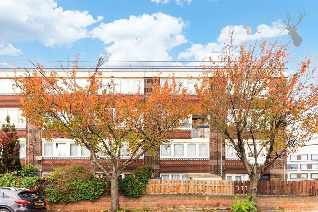 Property photo 1 of 10
