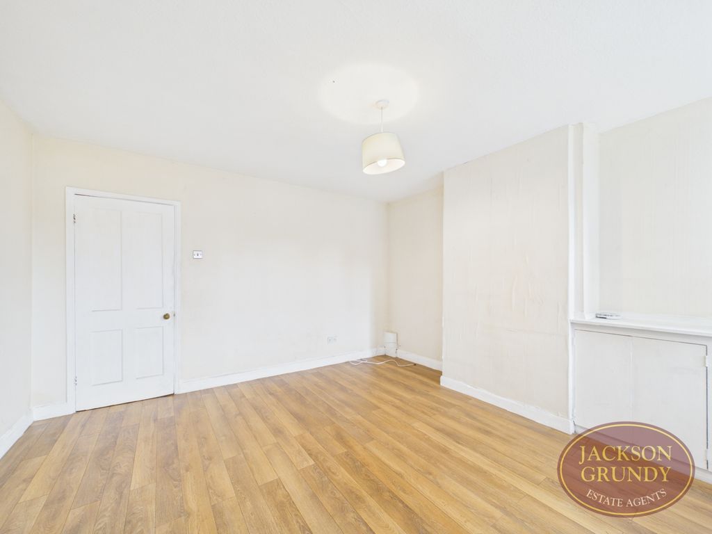 Property photo 3 of 13 Northumbria Gardens