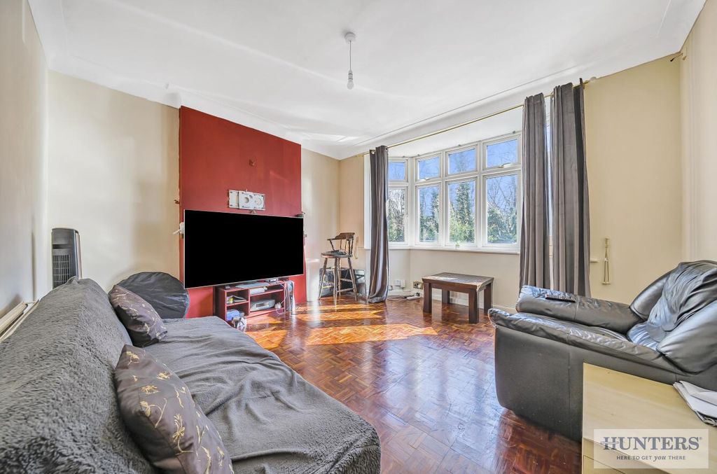 Property photo 2 of 16 Reception Room
