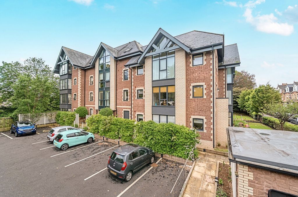 Property photo 1 of 15 1471197-2-6A2074E...