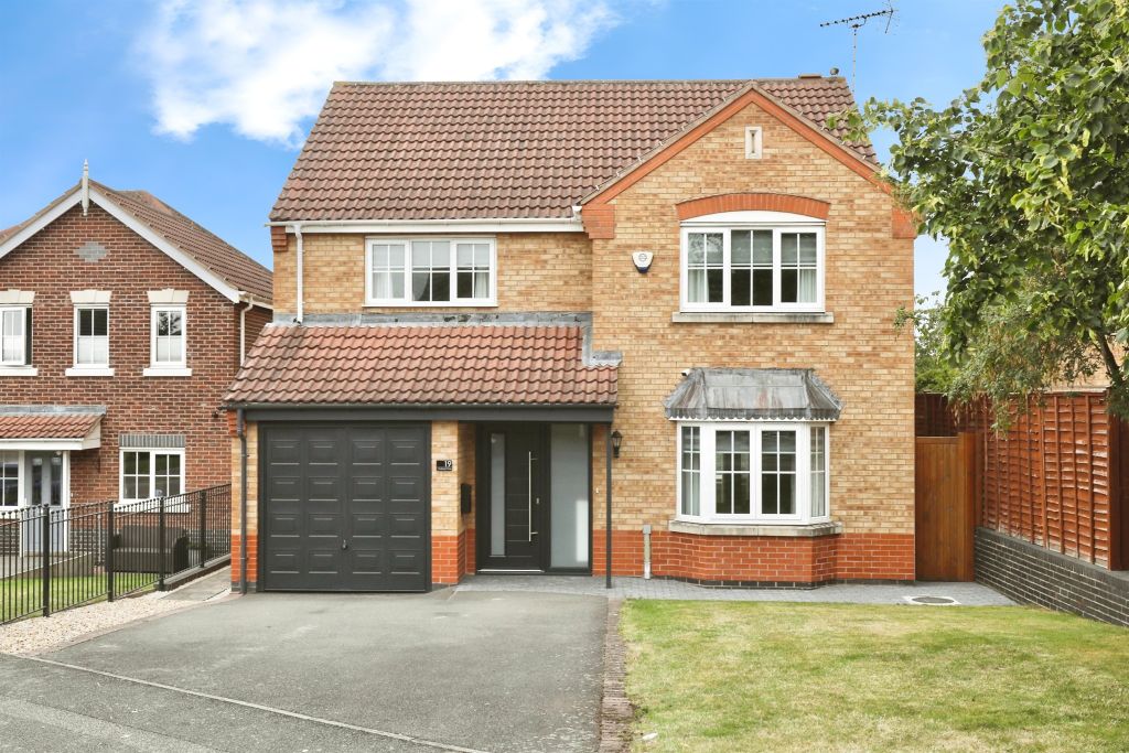 Property photo 1 of 17