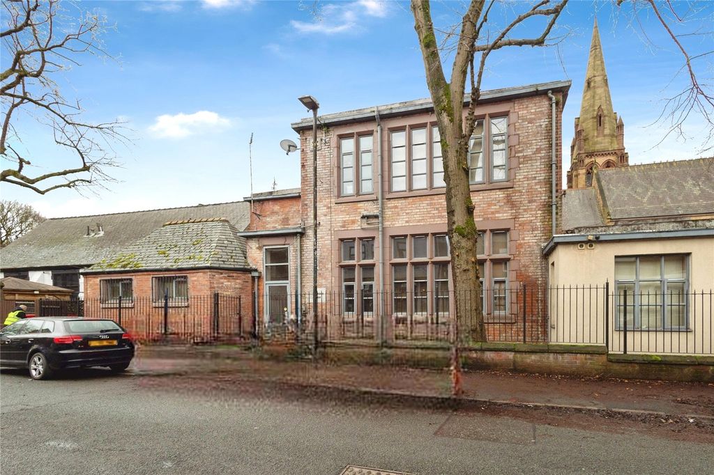 Property photo 1 of 9 Picture No. 24