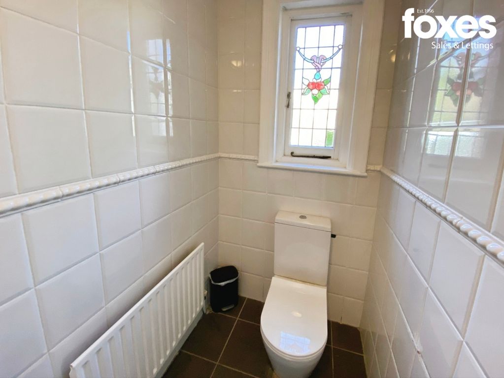 Additional image 8 of 3 bed flat to rentWoodfalls, 9 St. Winifreds Road, Bournemouth, Dorset BH2