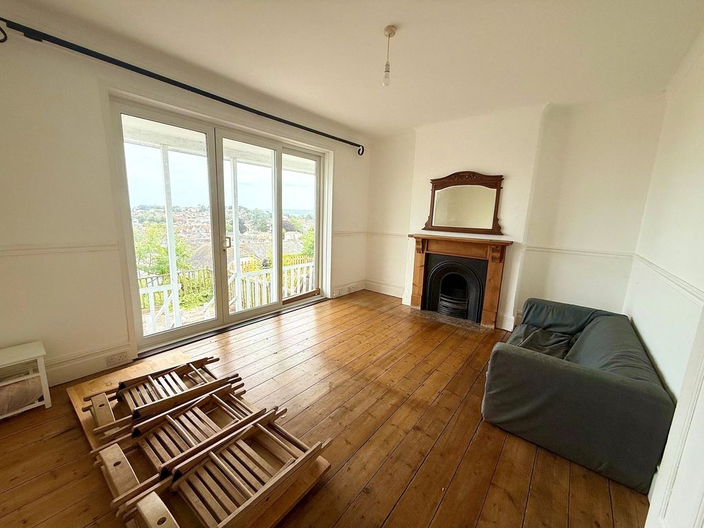Property photo 3 of 18 3 - Picture No. 28