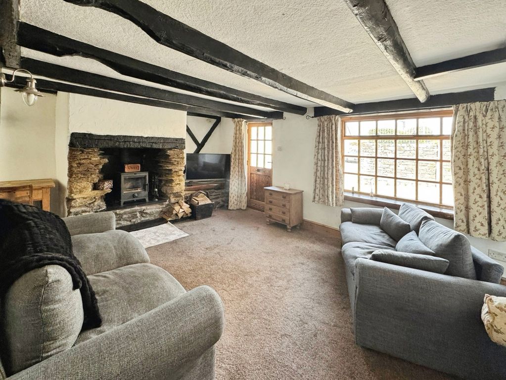 Property photo 2 of 23 Pbox-Img.Jpg