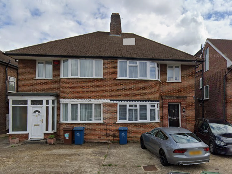 Property photo 1 of 2 Front (Exterior)