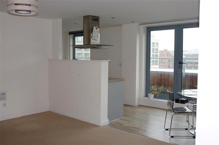 Property photo 3 of 16 Living Room