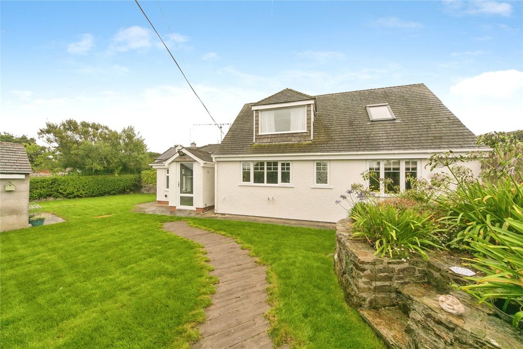 Property photo 1 of 24 Picture No. 05