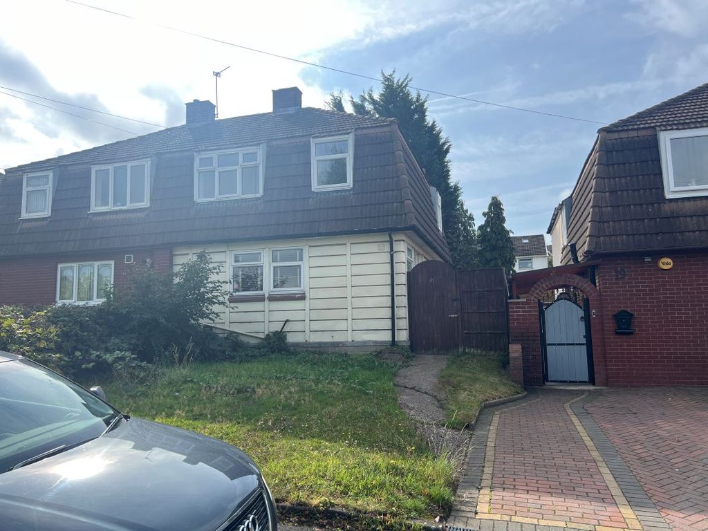 Property photo 1 of 2