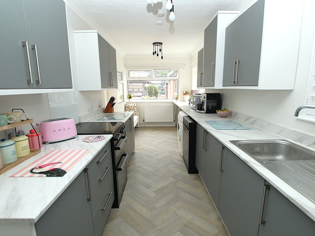 Property photo 3 of 22