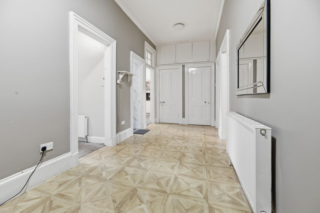 Property photo 3 of 14 Gallery