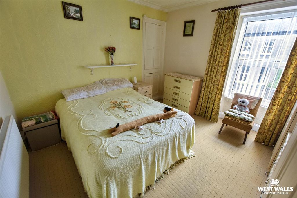 Property photo 3 of 17 3 (21).Jpg