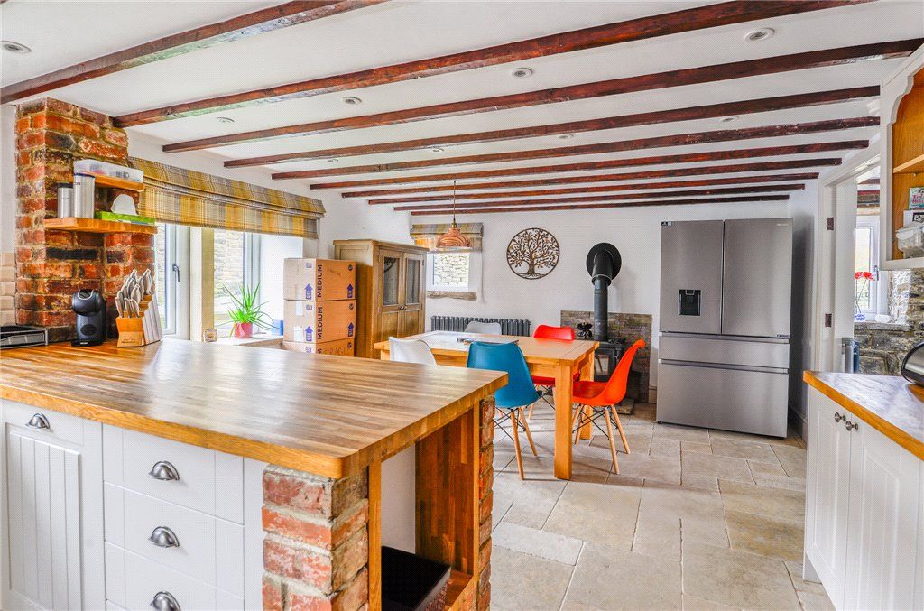 Property photo 3 of 42 Dining Kitchen