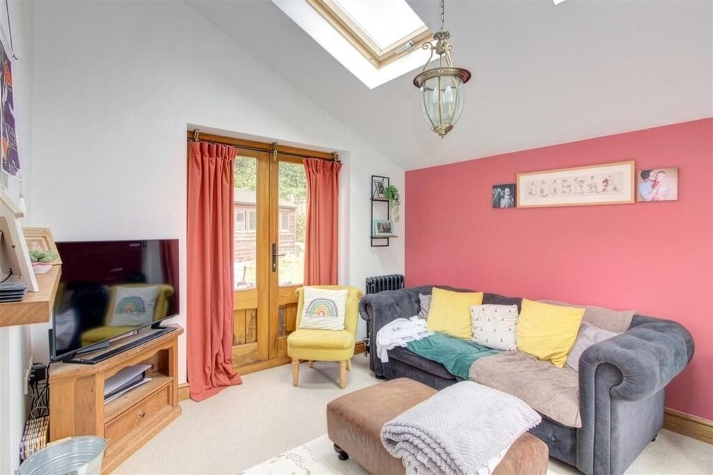 Property photo 3 of 12 B.Jpg